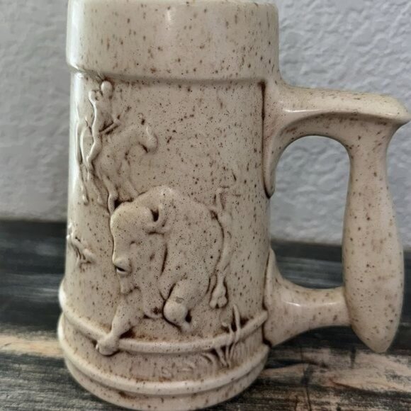 Vintage 1984 Spotted Ceramic Beer Mug With Buffalo Design - Picture 2 of 8